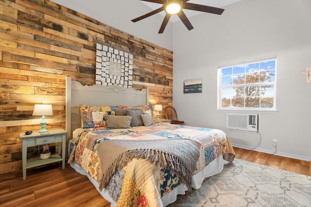 170 W Rockford Drive 10, Branson, MO 65616