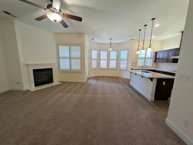 3001 Pico Avenue, Clovis, CA 93619