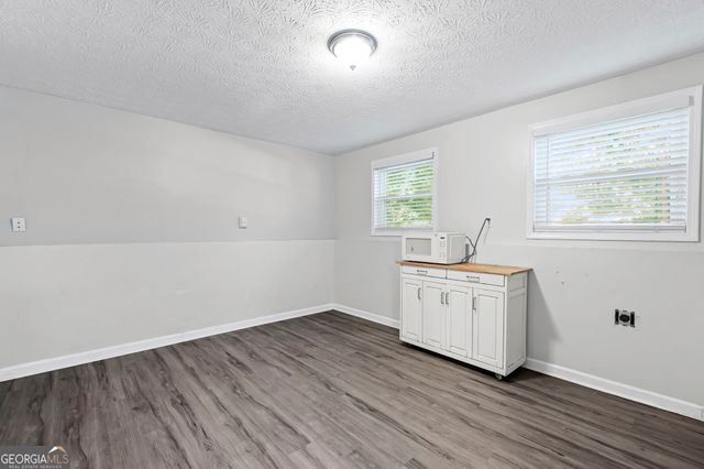 4348 Bradley Drive, Snellville, GA 30039