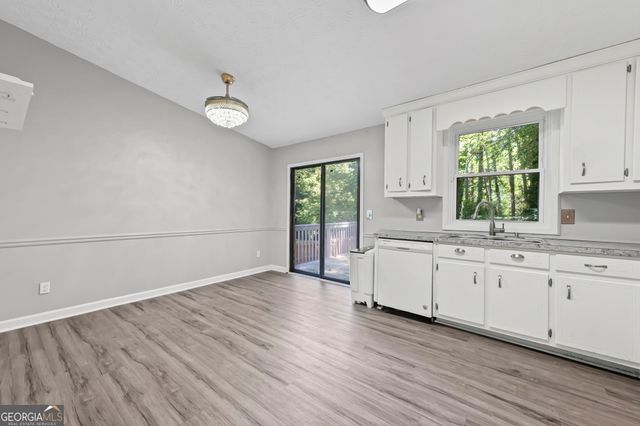 4348 Bradley Drive, Snellville, GA 30039