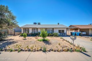 8933 W ROMA Avenue, Phoenix, AZ 85037