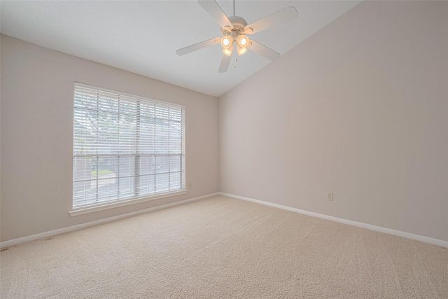 2211 S Kirkwood Road 19, Houston, TX 77077
