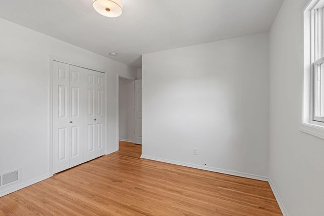 510 Wyoming Street E, Saint Paul, MN 55107