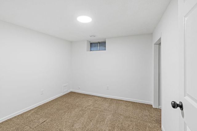 510 Wyoming Street E, Saint Paul, MN 55107