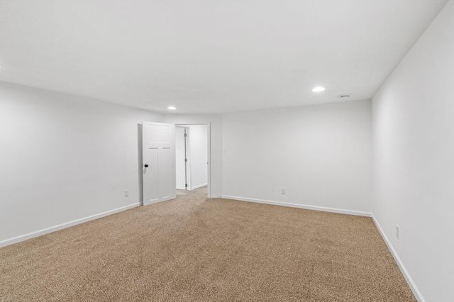 510 Wyoming Street E, Saint Paul, MN 55107