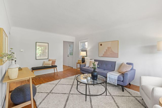510 Wyoming Street E, Saint Paul, MN 55107
