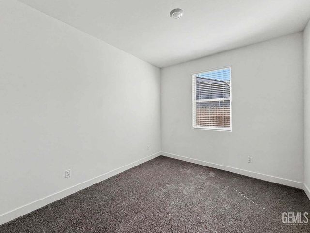 5910 Pareto Place, Bakersfield, CA 93313