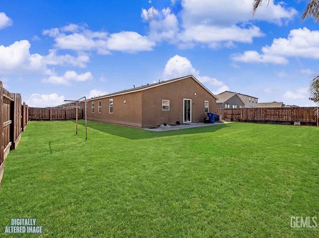 5910 Pareto Place, Bakersfield, CA 93313