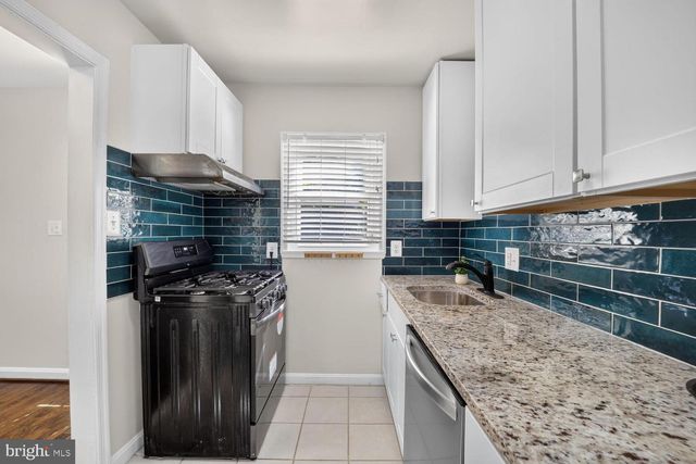 6817 RADCLIFFE DR, Alexandria, VA 22307