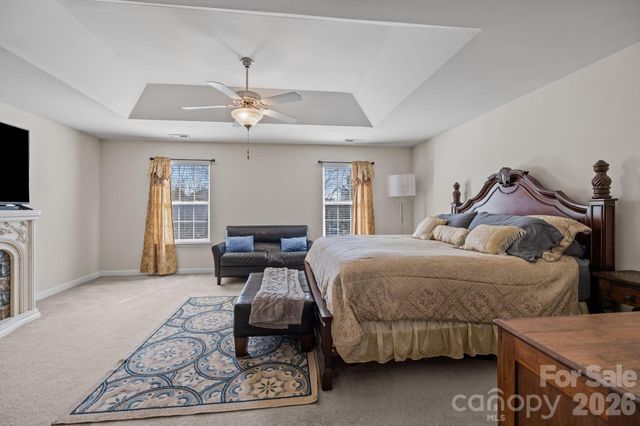 7218 Cascading Pines Drive, Tega Cay, SC 29708