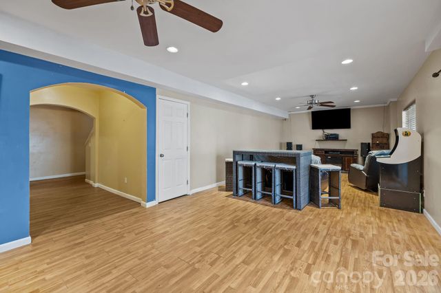 7218 Cascading Pines Drive, Tega Cay, SC 29708