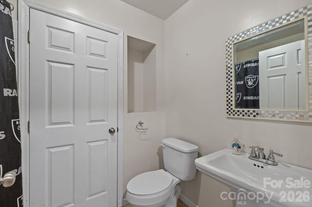 7218 Cascading Pines Drive, Tega Cay, SC 29708