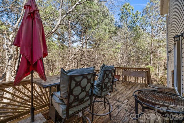 7218 Cascading Pines Drive, Tega Cay, SC 29708