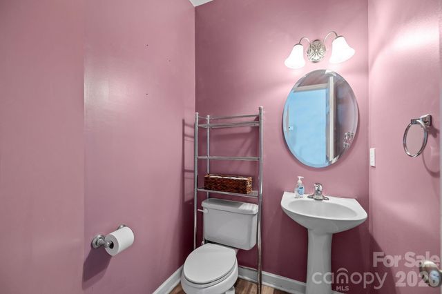 7218 Cascading Pines Drive, Tega Cay, SC 29708