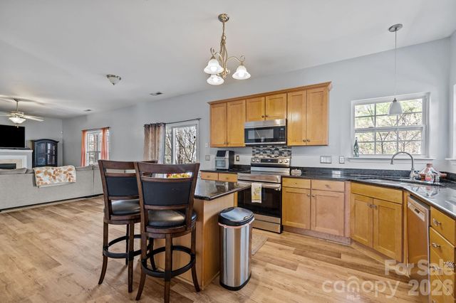 7218 Cascading Pines Drive, Tega Cay, SC 29708