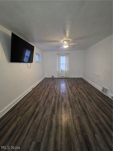 4456 W 47th Street, Old Brooklyn, OH 44144