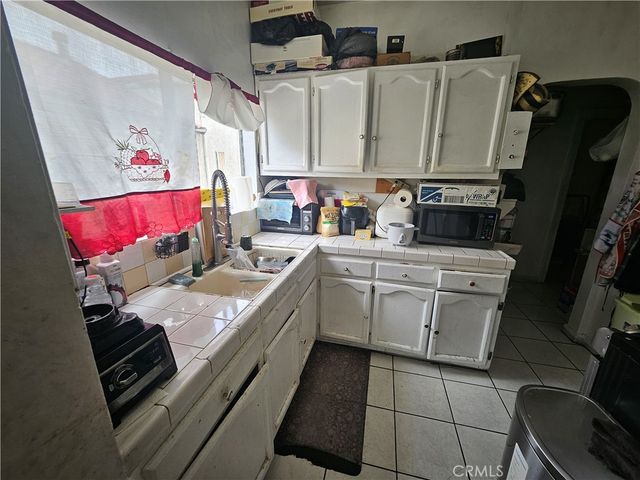 6519 Middleton Street, Huntington Park, CA 90255