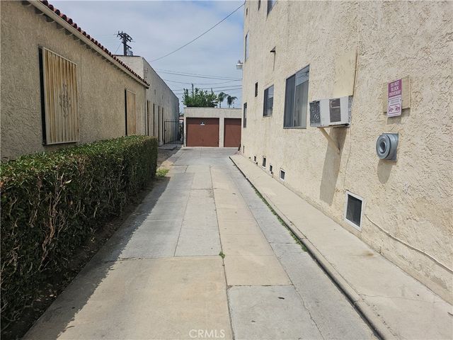 6519 Middleton Street, Huntington Park, CA 90255