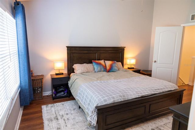 8581 SANDY BEACH STREET, Tampa, FL 33634