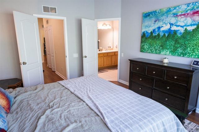 8581 SANDY BEACH STREET, Tampa, FL 33634