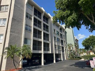 505 Spencer Drive 407, West Palm Beach, FL 33409