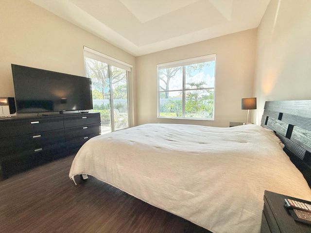 46 Pinnacle Cove, Palm Beach Gardens, FL 33418