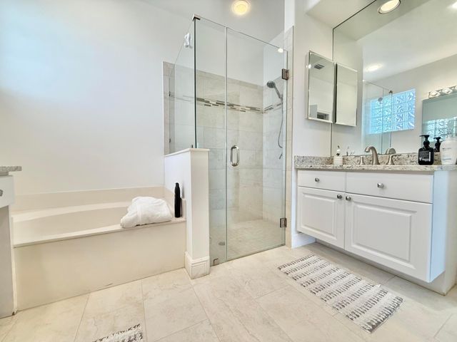 46 Pinnacle Cove, Palm Beach Gardens, FL 33418