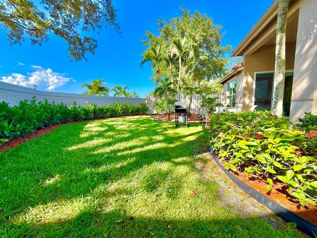 46 Pinnacle Cove, Palm Beach Gardens, FL 33418