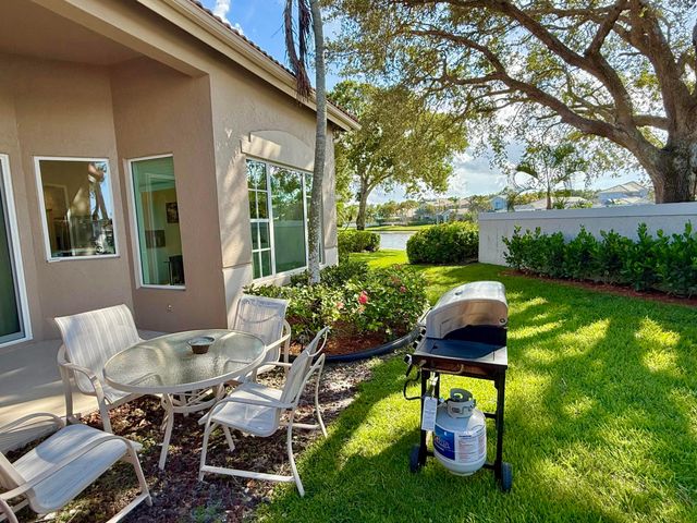 46 Pinnacle Cove, Palm Beach Gardens, FL 33418