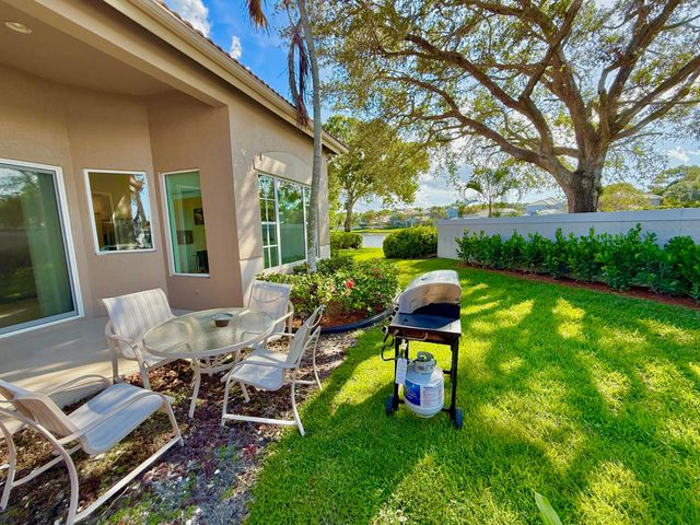 46 Pinnacle Cove, Palm Beach Gardens, FL 33418