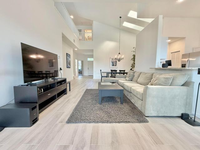 46 Pinnacle Cove, Palm Beach Gardens, FL 33418