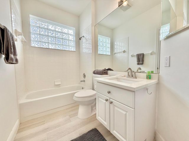 46 Pinnacle Cove, Palm Beach Gardens, FL 33418