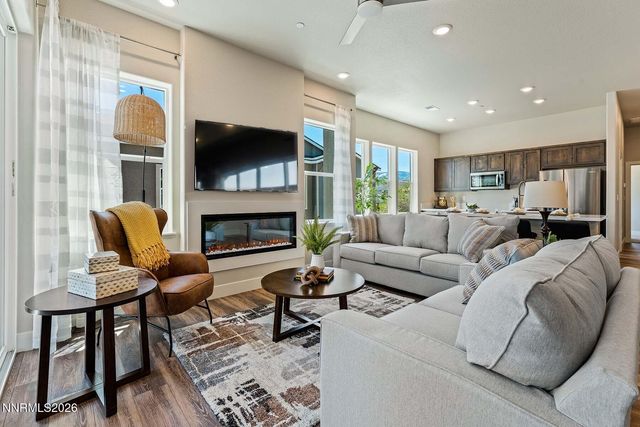 180 Silver Peak Loop 3, Carson City, NV 89701