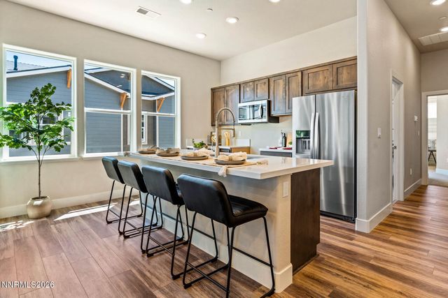 180 Silver Peak Loop 3, Carson City, NV 89701