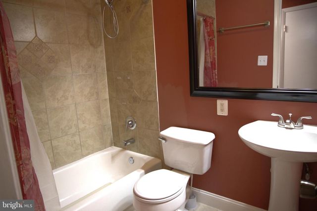 13230 DELANEY RD, Woodbridge, VA 22193