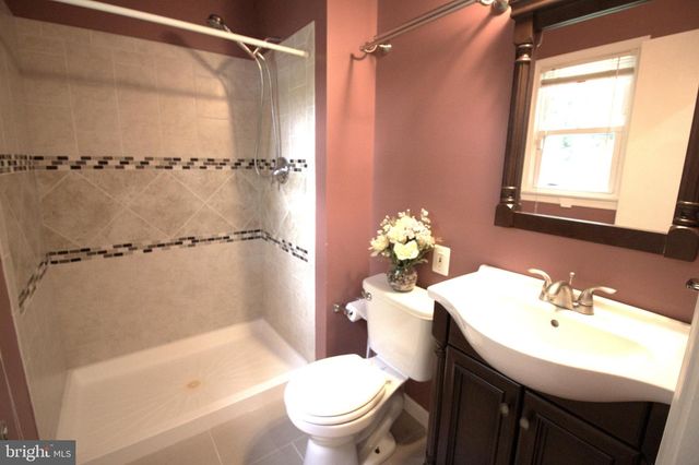 13230 DELANEY RD, Woodbridge, VA 22193