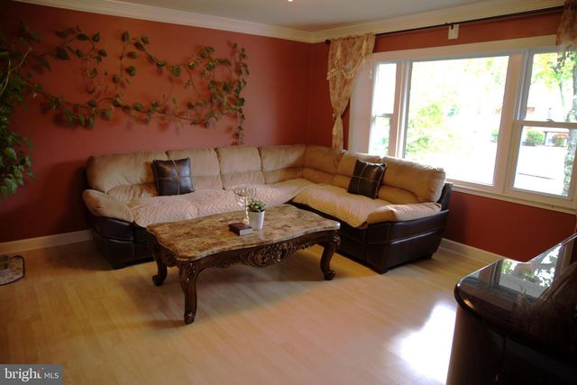 13230 DELANEY RD, Woodbridge, VA 22193