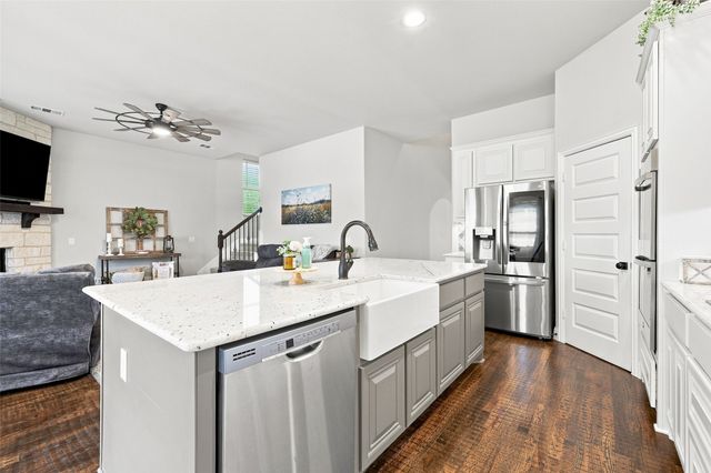 1056 Hickory Lane, Howe, TX 75459