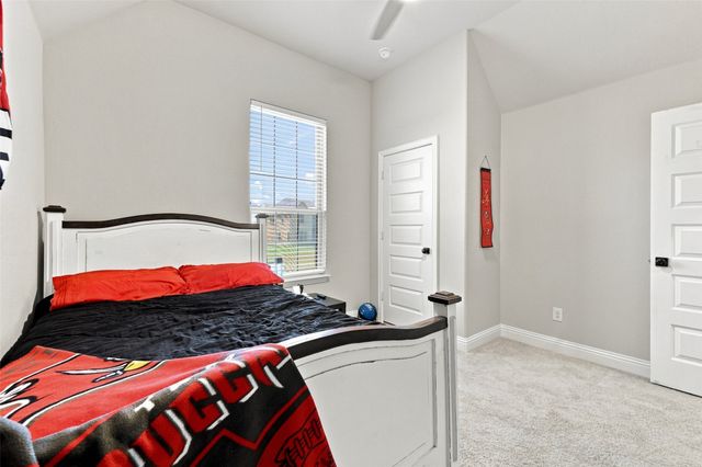 1056 Hickory Lane, Howe, TX 75459