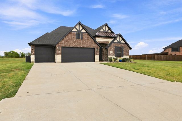 1056 Hickory Lane, Howe, TX 75459