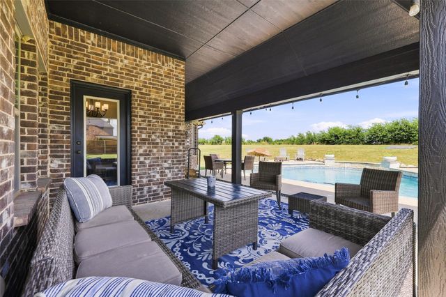 1056 Hickory Lane, Howe, TX 75459