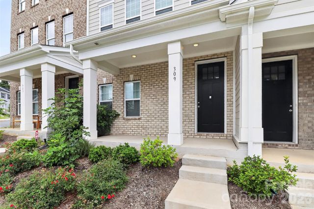 309 Cramerton Mills Parkway, Cramerton, NC 28032