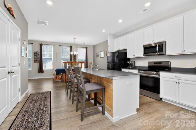 309 Cramerton Mills Parkway, Cramerton, NC 28032