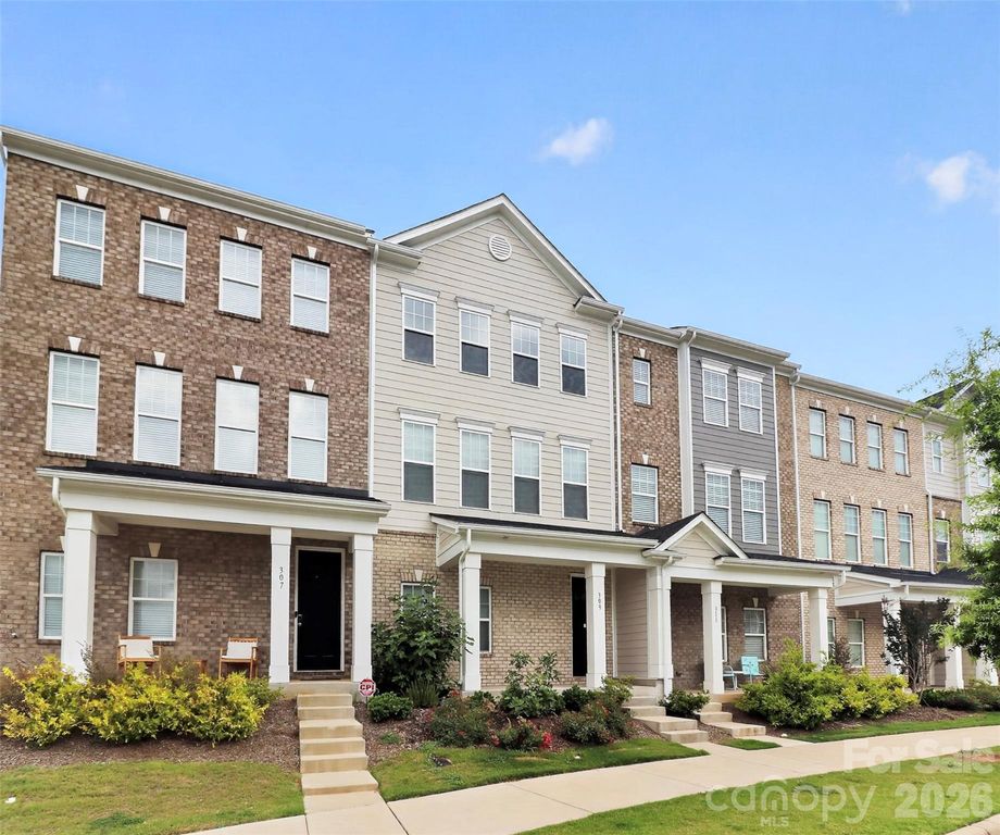 309 Cramerton Mills Parkway, Cramerton, NC 28032