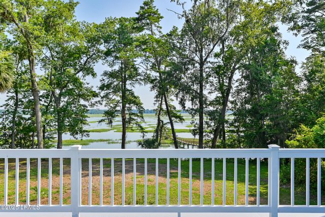 24 Presnell Circle, Beaufort, SC 29902