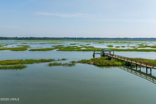 24 Presnell Circle, Beaufort, SC 29902