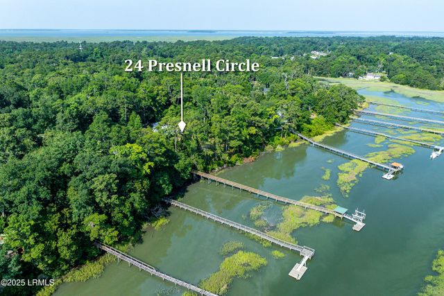 24 Presnell Circle, Beaufort, SC 29902