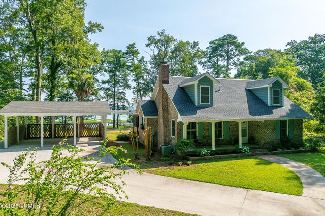 24 Presnell Circle, Beaufort, SC 29902