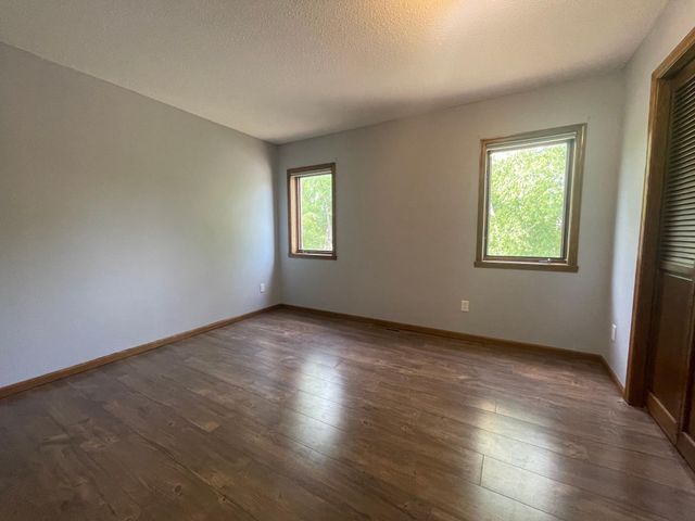1757 23rd Street S, Fargo, ND 58103