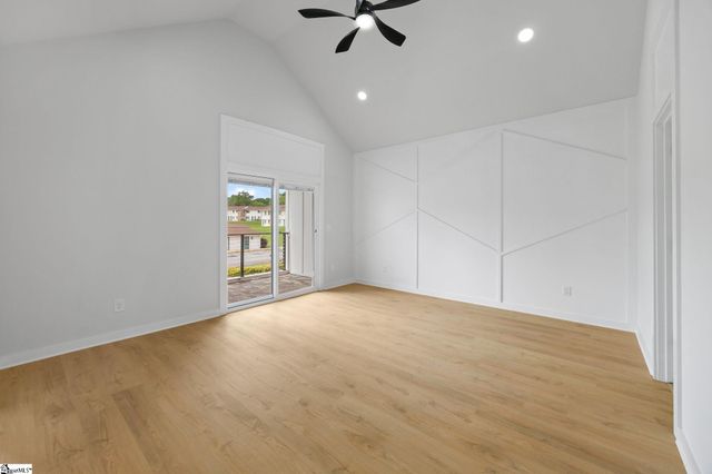 128 Lyman Avenue, Duncan, SC 29334